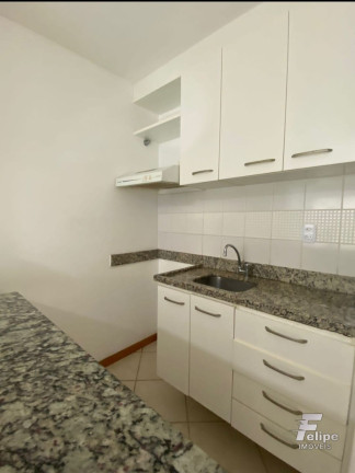 Imagem Imóvel com 2 Quartos à Venda, 70 m² em Centro - Guarapari