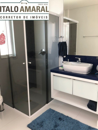 Imagem Imóvel com 5 Quartos à Venda, 200 m² em Centro - Balneário Camboriú Imagem Imóvel com 5 Quartos à Venda, 200 m² em Centro - Balneário Camboriú