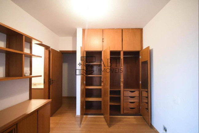 Imagem Apartamento com 3 Quartos à Venda, 237 m² em Real Parque - São Paulo