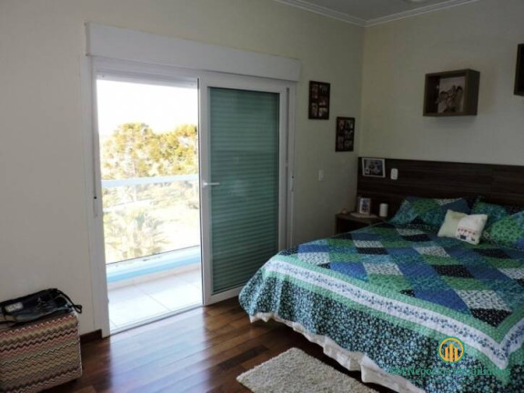 Imagem Casa de Condomínio com 3 Quartos à Venda, 373 m² em Algarve - Cotia