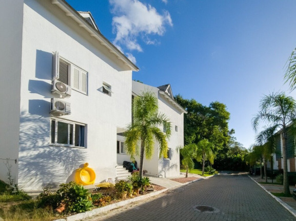 Imagem Casa com 4 Quartos à Venda, em Vila Nova - Porto Alegre Imagem Casa com 4 Quartos à Venda, em Vila Nova - Porto Alegre