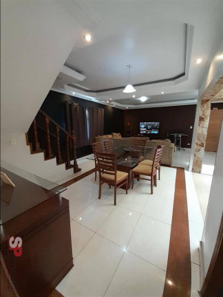 Sobrado com 3 Quartos para Alugar, 262 m² em Vila Aparecida - São Paulo