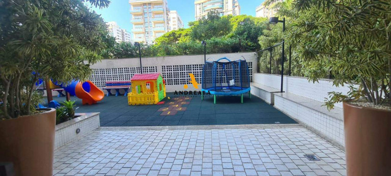 Imagem Apartamento com 4 Quartos para Alugar, 140 m² em Barra Da Tijuca - Rio De Janeiro