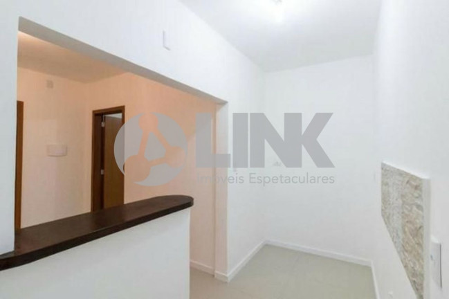 Imagem Apartamento com 1 Quarto à Venda, 41 m² em Auxiliadora - Porto Alegre