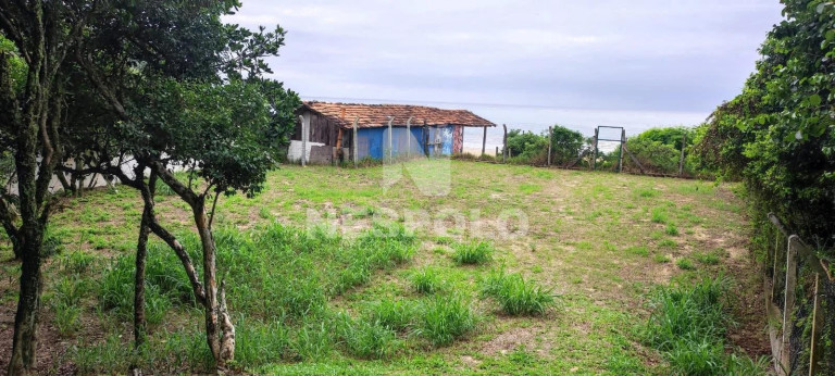Imagem Casa com 2 Quartos para Alugar, 90 m² em Praia Do Estaleiro - Balneario Camboriu