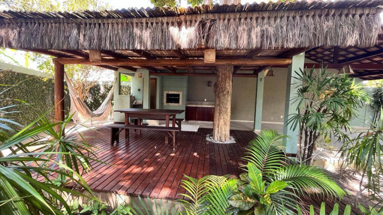 Imagem Casa com 3 Quartos à Venda, 750 m² em Taperapuan - Porto Seguro