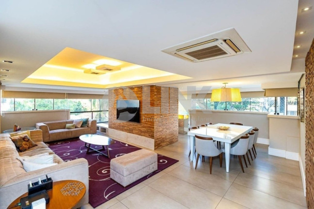 Apartamento com 3 Quartos à Venda, 162 m² em Moinhos De Vento - Porto Alegre