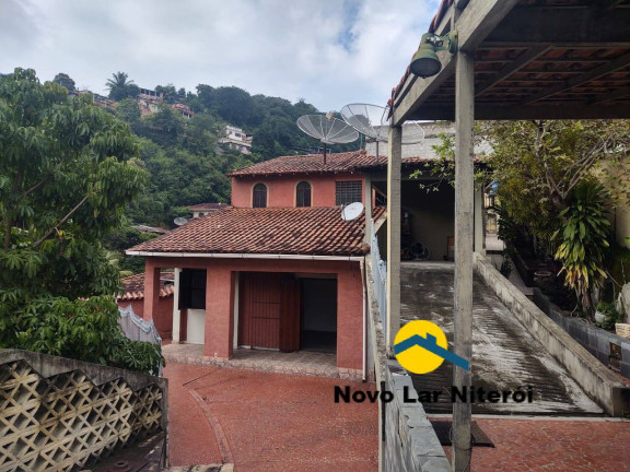 Imagem Casa com 4 Quartos à Venda, 275 m² em Santa Rosa - Niterói