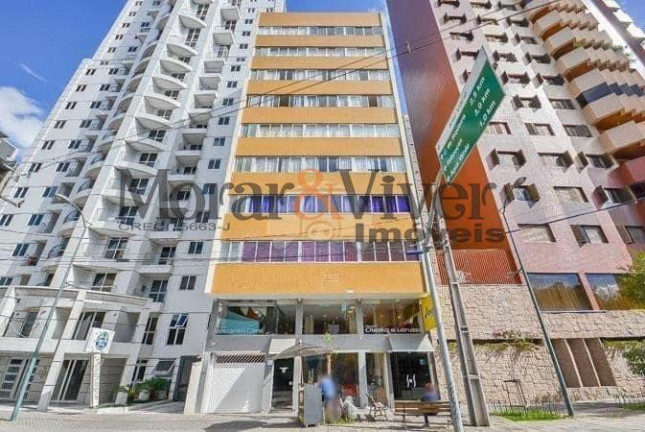 Apartamento com 2 Quartos à Venda, 102 m² em Centro - Curitiba
