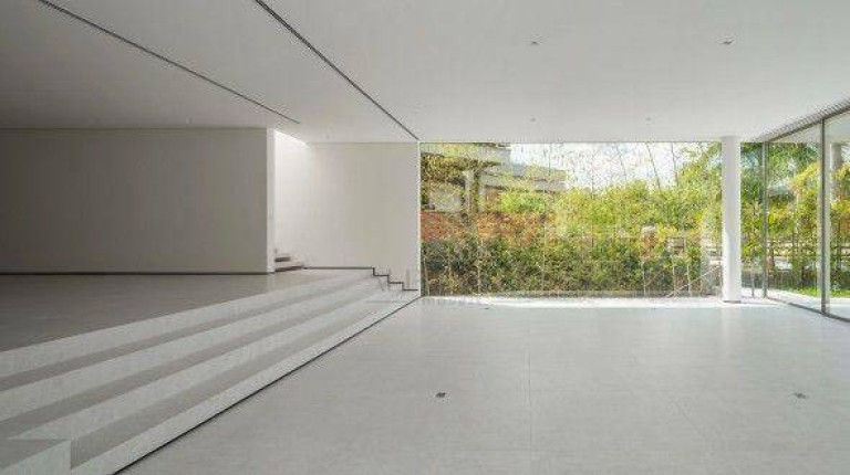 Imagem Casa com 5 Quartos à Venda, 935 m² em Tamboré - Santana De Parnaíba Imagem Casa com 5 Quartos à Venda, 935 m² em Tamboré - Santana De Parnaíba
