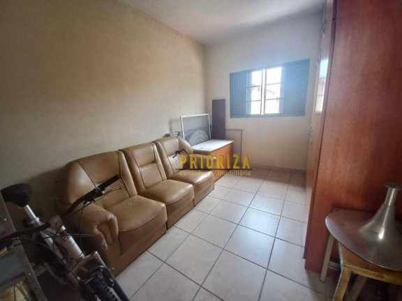 Imagem Casa com 3 Quartos à Venda, 128 m² em Vila Hortência - Sorocaba Imagem Casa com 3 Quartos à Venda, 128 m² em Vila Hortência - Sorocaba