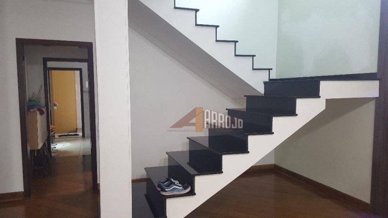 Imagem Sobrado com 3 Quartos à Venda, 370 m² em Vila Marieta - São Paulo Imagem Sobrado com 3 Quartos à Venda, 370 m² em Vila Marieta - São Paulo