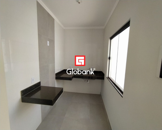 Imagem Casa com 2 Quartos à Venda,  em Jardim Primavera - Montes Claros
