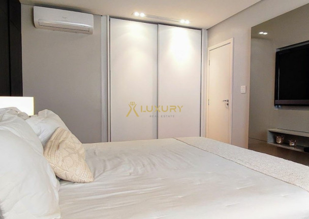 Imagem Imóvel com 4 Quartos à Venda, 200 m² em Lourdes - Belo Horizonte