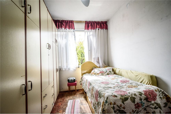 Imagem Imóvel com 4 Quartos à Venda, em Passo Da Areia - Porto Alegre Imagem Imóvel com 4 Quartos à Venda, em Passo Da Areia - Porto Alegre