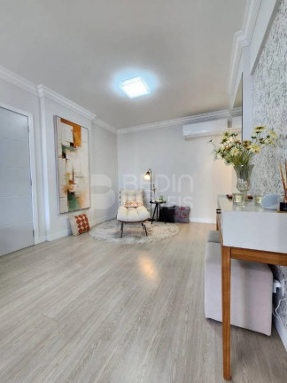 Imagem Apartamento com 2 Quartos à Venda, 122 m² em Centro - Balneário Camboriú Imagem Apartamento com 2 Quartos à Venda, 122 m² em Centro - Balneário Camboriú
