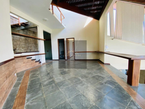 Imagem Casa com 5 Quartos à Venda, 450 m² em Toninhas - Ubatuba Imagem Casa com 5 Quartos à Venda, 450 m² em Toninhas - Ubatuba