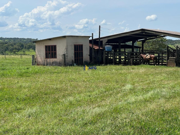 Imagem Chácara à Venda, em área Rural De Uberlândia - Uberlândia Imagem Chácara à Venda, em área Rural De Uberlândia - Uberlândia