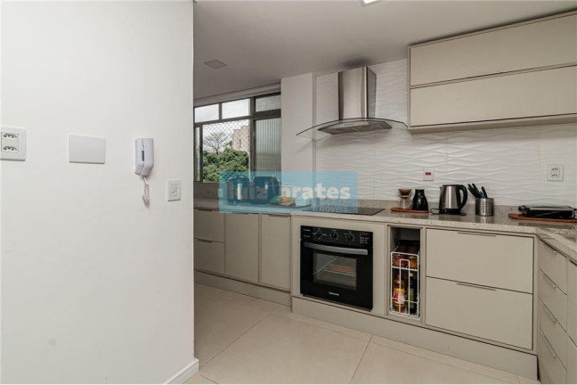 Imagem Apartamento com 2 Quartos à Venda, 80 m² em Menino Deus - Porto Alegre