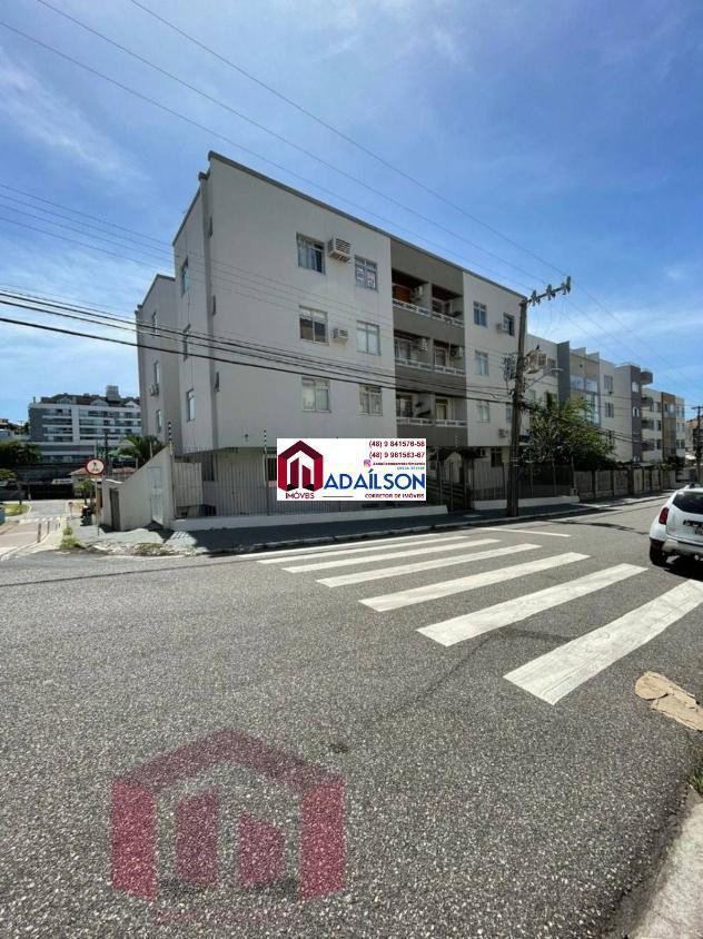 Imagem Imóvel com 3 Quartos à Venda, 1 m²