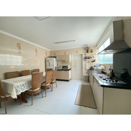 Imagem Apartamento com 4 Quartos à Venda, 170 m² em Meia Praia - Itapema Imagem Apartamento com 4 Quartos à Venda, 170 m² em Meia Praia - Itapema