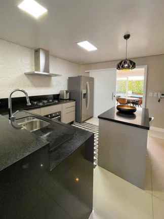 Imagem Casa com 3 Quartos à Venda, 312 m² em Czerniewicz - Jaraguá Do Sul Imagem Casa com 3 Quartos à Venda, 312 m² em Czerniewicz - Jaraguá Do Sul