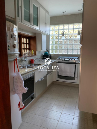 Imagem Casa com 3 Quartos à Venda, 235 m² em Vila Inglesa - Campos Do Jordão Imagem Casa com 3 Quartos à Venda, 235 m² em Vila Inglesa - Campos Do Jordão