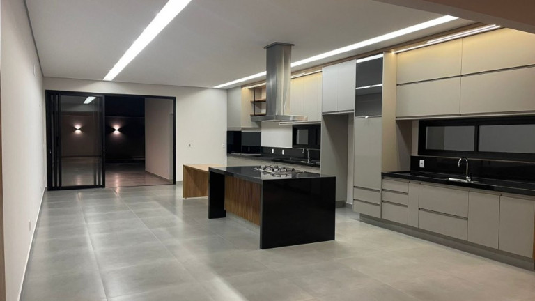 Imagem Casa de Condomínio com 3 Quartos à Venda, 620 m² em Jardim Shangri-lá - Bauru Imagem Casa de Condomínio com 3 Quartos à Venda, 620 m² em Jardim Shangri-lá - Bauru