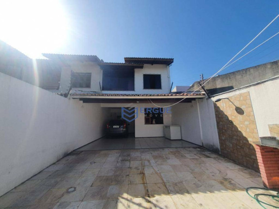 Casa com 4 Quartos à Venda, 162 m² em Cidade Dos Funcionários - Fortaleza