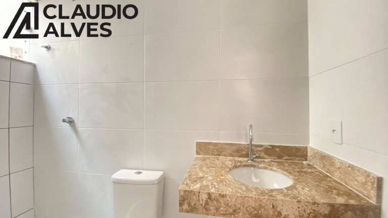Imagem Casa com 2 Quartos à Venda, 75 m² em Parque Ipê - Feira De Santana