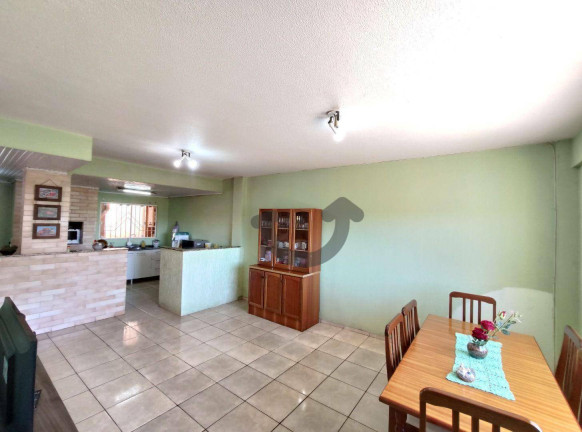 Imagem Casa com 3 Quartos à Venda, 286 m² em Senai - Santa Cruz Do Sul