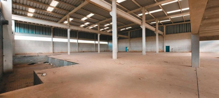 Imagem Imóvel à Venda, 1.950 m² em Belvedere - Atibaia Imagem Imóvel à Venda, 1.950 m² em Belvedere - Atibaia