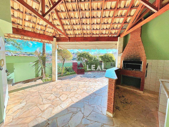 Imagem Casa com 3 Quartos à Venda, 223 m² em Nossa Senhora Do Pilar - Pouso Alegre