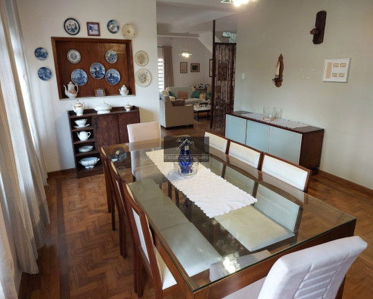 Imagem Casa com 5 Quartos à Venda, 262 m² em Caxingui - São Paulo