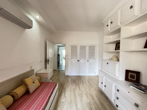 Imagem Apartamento com 3 Quartos à Venda, 205 m² em Boqueirão - Santos