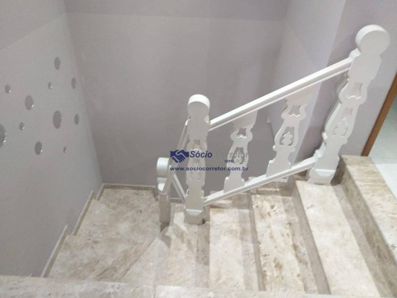 Sobrado com 3 Quartos à Venda, 315 m² em Vila Galvão - Guarulhos