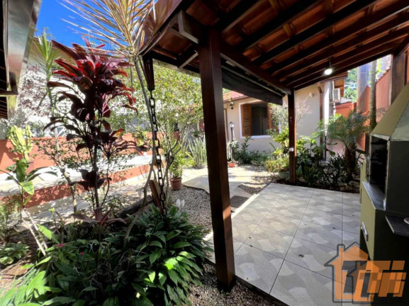 Imagem Casa com 3 Quartos à Venda, 300 m² em Toninhas - Ubatuba Imagem Casa com 3 Quartos à Venda, 300 m² em Toninhas - Ubatuba