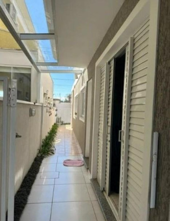 Imagem Casa com 4 Quartos à Venda, 261 m² em Pinheirinho - Curitiba