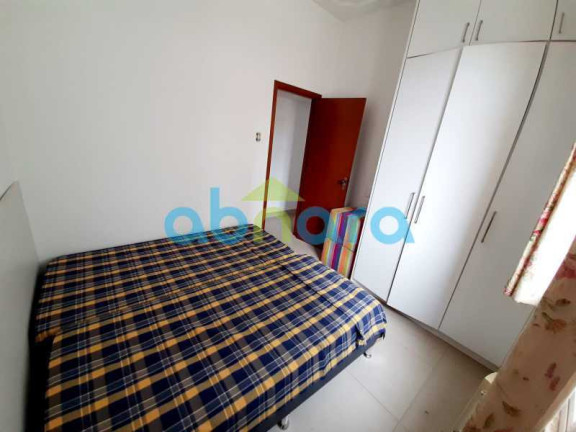 Imagem Apartamento com 2 Quartos à Venda, 70 m² em Copacabana - Rio De Janeiro