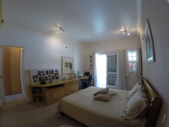 Imagem Casa com 3 Quartos à Venda, 700 m² em Chácaras Clarice - Santana De Parnaíba Imagem Casa com 3 Quartos à Venda, 700 m² em Chácaras Clarice - Santana De Parnaíba
