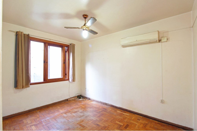 Imagem Apartamento com 2 Quartos à Venda, 54 m² em Camaquã - Porto Alegre