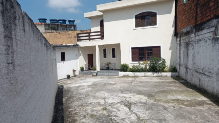 Imagem Casa com 3 Quartos à Venda, 200 m² em Jardim Saporito - Taboão Da Serra Imagem Casa com 3 Quartos à Venda, 200 m² em Jardim Saporito - Taboão Da Serra