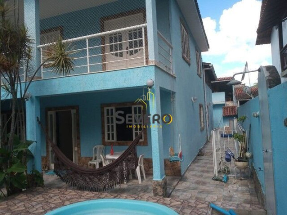 Casa com 4 Quartos à Venda, 300 m² em Itaipu - Niterói