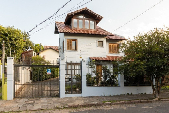 Foto do imóvel Casa com 3 Quartos à Venda,  em Tristeza - Porto Alegre