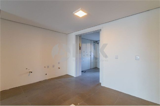 Imagem Apartamento com 3 Quartos à Venda, 315 m² em Cristal - Porto Alegre Imagem Apartamento com 3 Quartos à Venda, 315 m² em Cristal - Porto Alegre