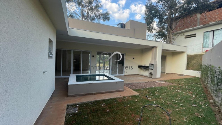 Imagem Casa de Condomínio com 3 Quartos à Venda, 571 m² em Condomínio Gran Royalle - Lagoa Santa Imagem Casa de Condomínio com 3 Quartos à Venda, 571 m² em Condomínio Gran Royalle - Lagoa Santa