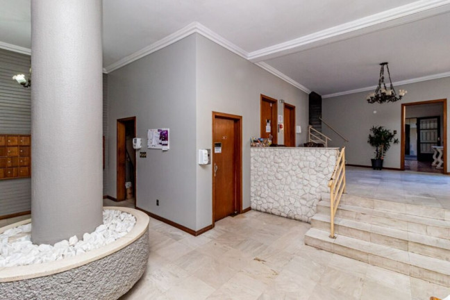 Imagem Imóvel com 3 Quartos à Venda, 122 m² em Independência - Porto Alegre Imagem Imóvel com 3 Quartos à Venda, 122 m² em Independência - Porto Alegre