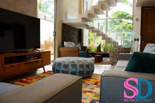 Imagem Casa de Condomínio com 5 Quartos à Venda, 350 m² em Lagoinha - Ubatuba Imagem Casa de Condomínio com 5 Quartos à Venda, 350 m² em Lagoinha - Ubatuba