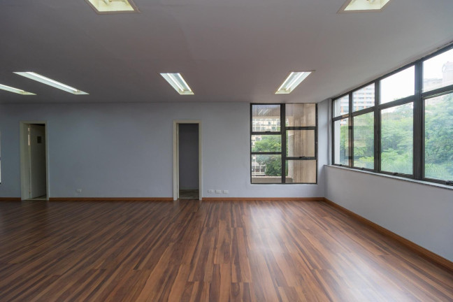 Imagem Imóvel Comercial à Venda, 2.096 m² em Centro - Curitiba Imagem Imóvel Comercial à Venda, 2.096 m² em Centro - Curitiba
