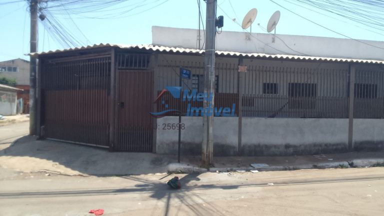 Imagem Casa com 3 Quartos à Venda, 108 m² em Samambaia Sul (samambaia) - Brasília Imagem Casa com 3 Quartos à Venda, 108 m² em Samambaia Sul (samambaia) - Brasília
